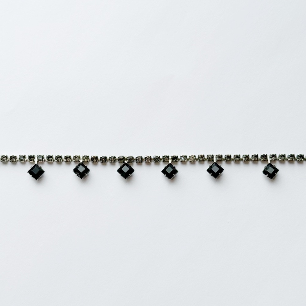 Black Rhinestone Drop Choker